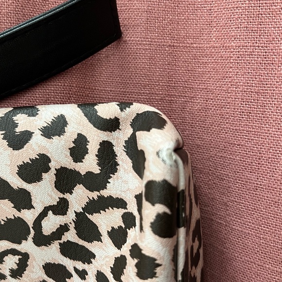 Wild Fable Printed Purse - Picture 4 of 4